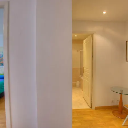 2 Pieces 57 Rue D'antibes Proche Palais Apartamento Cannes
